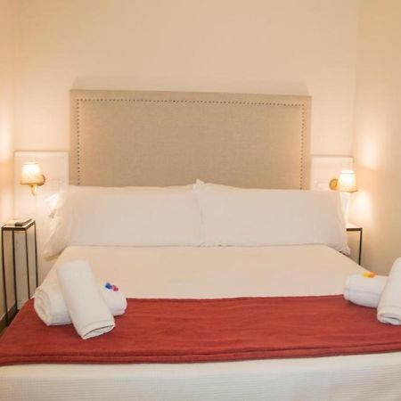 Hostal Callejon Del Agua Seville Luaran gambar