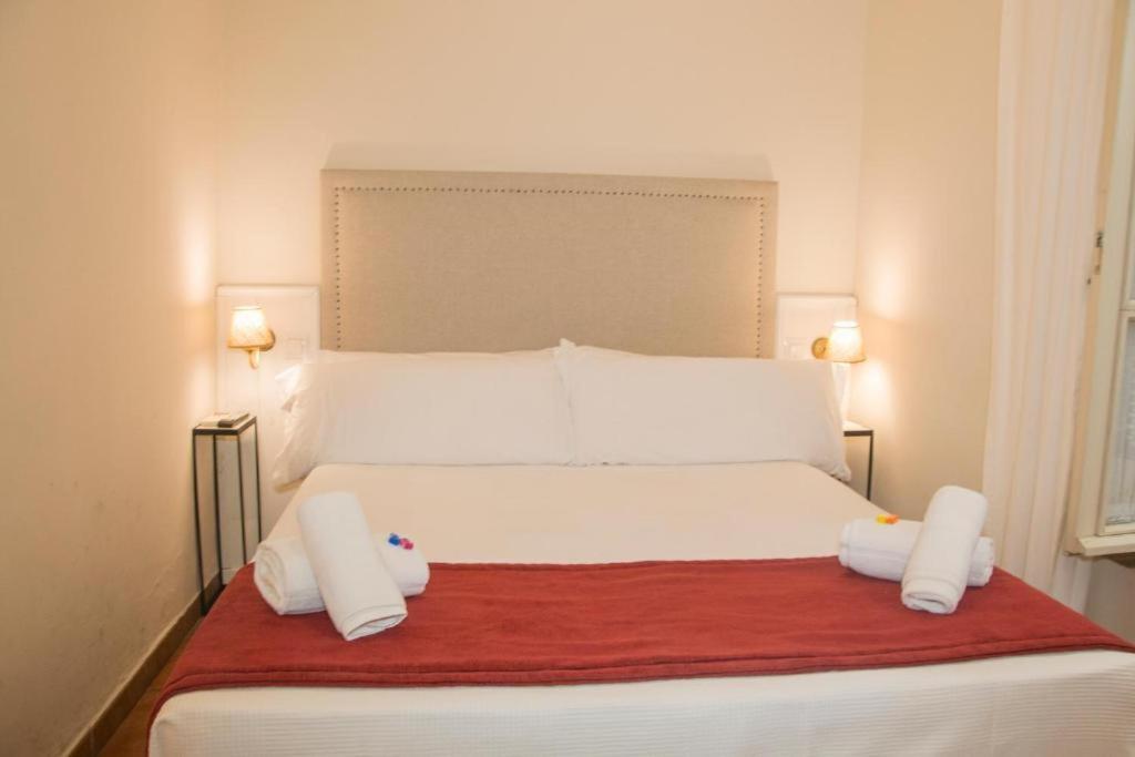 Hostal Callejon Del Agua Seville Luaran gambar