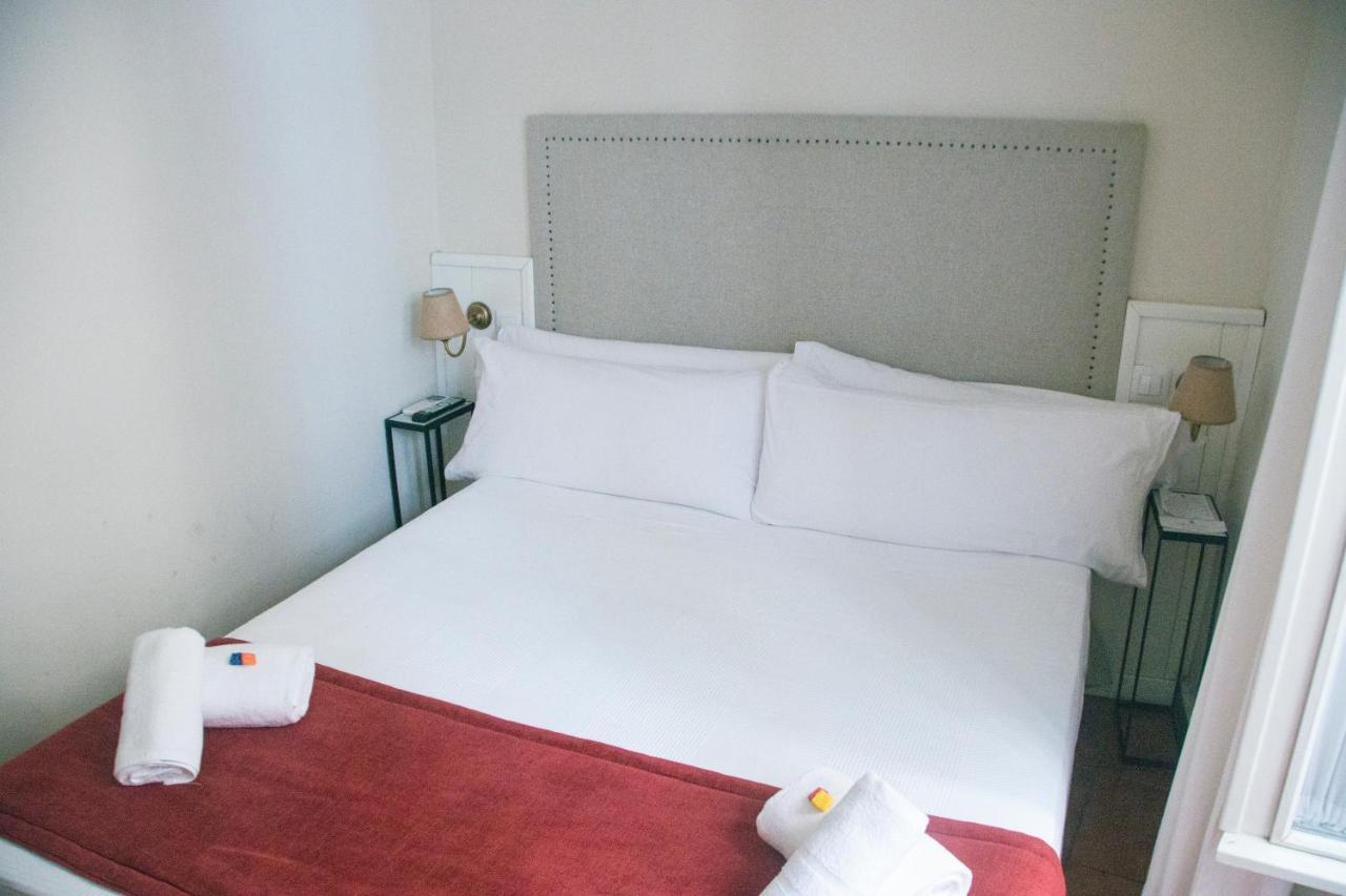 Hostal Callejon Del Agua Seville Luaran gambar