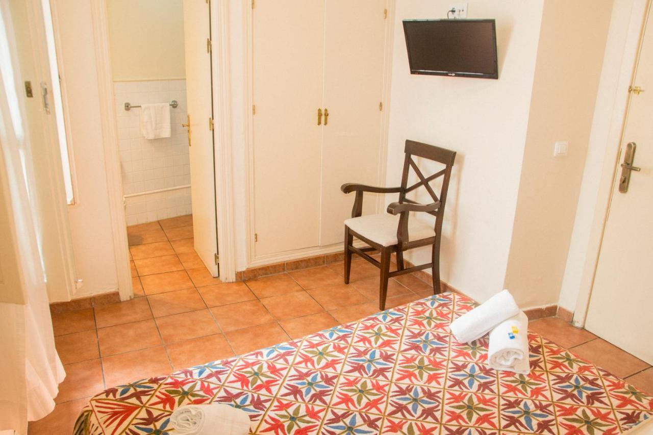 Hostal Callejon Del Agua Seville Luaran gambar