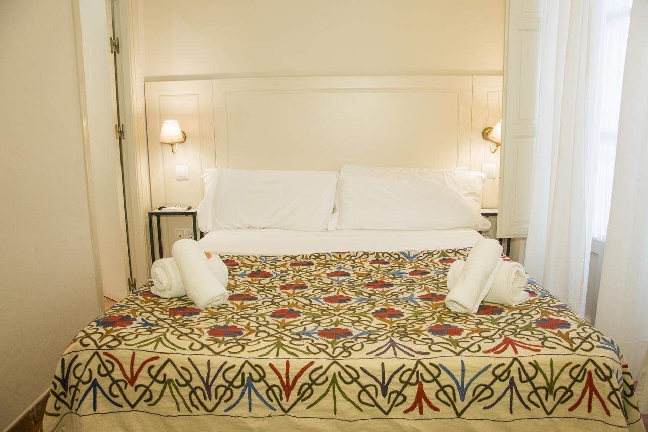 Hostal Callejon Del Agua Seville Luaran gambar